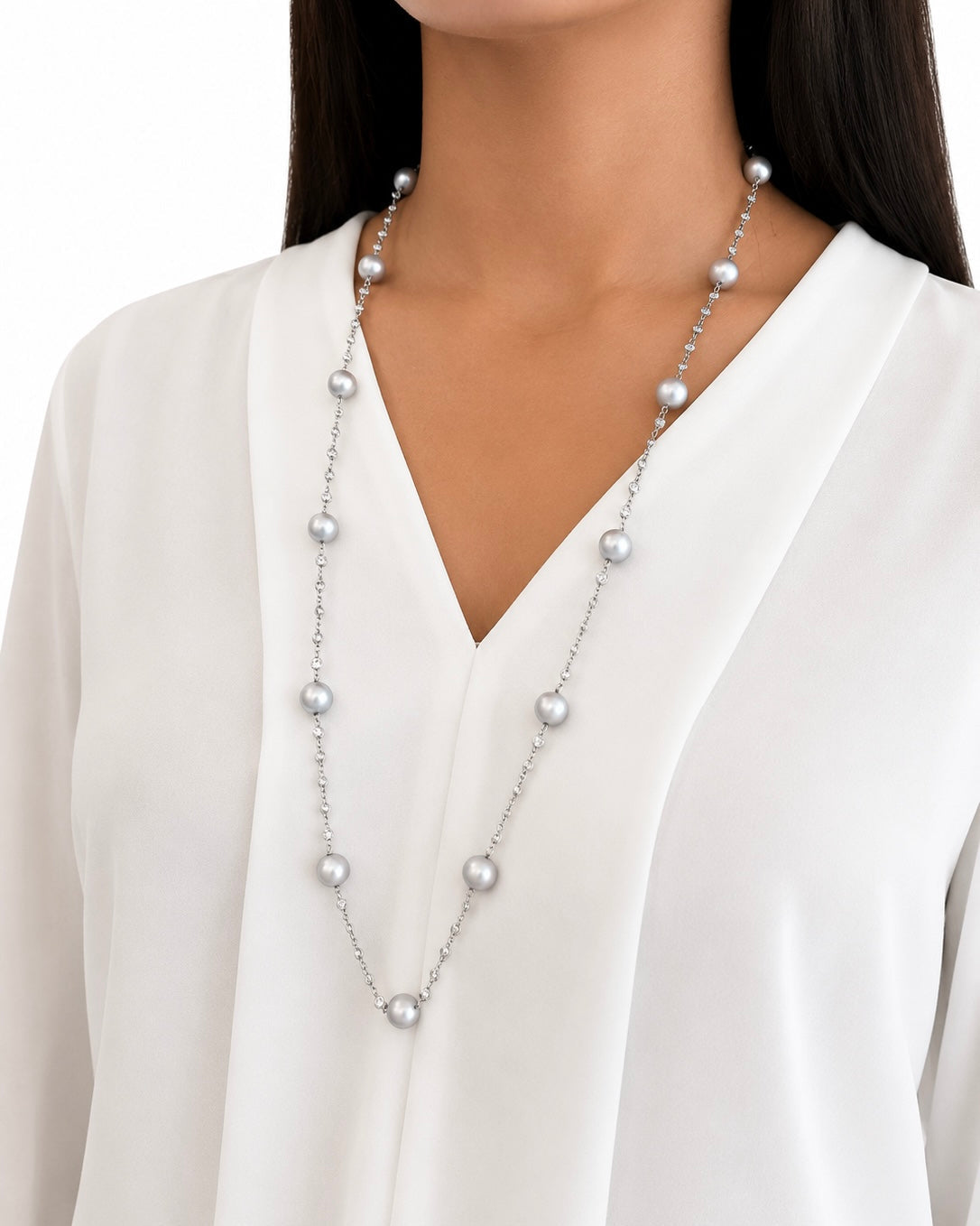 Collana in Argento e Perle Grigie