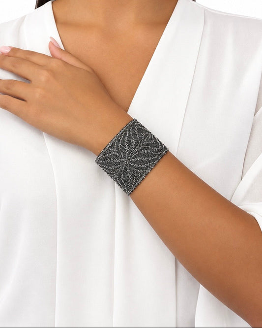 Bracciale fatto a mano in Argento Rodio e seta Grigia