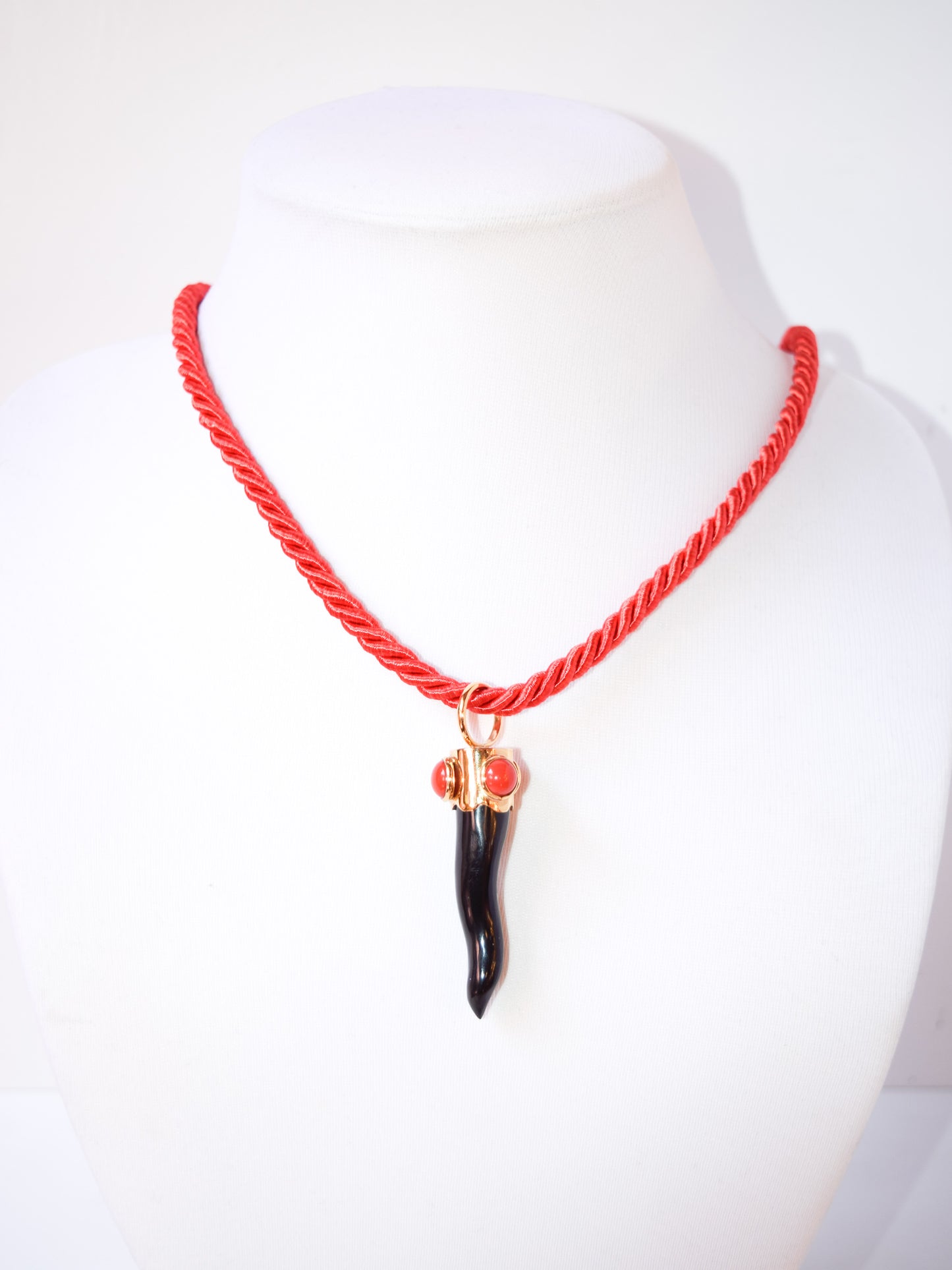 Collana Cornetto Rosso e Nero