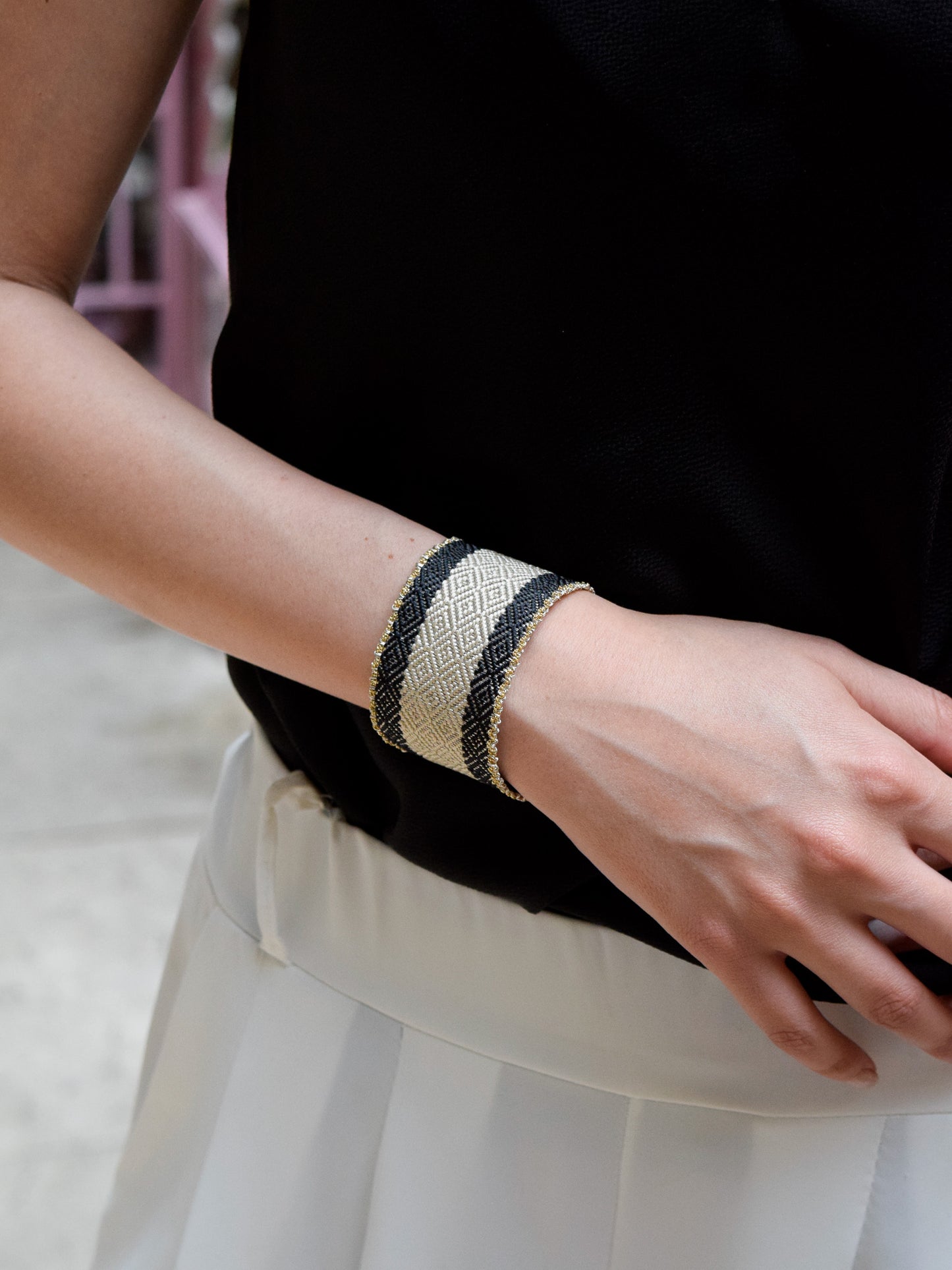 Bracciale fatto a mano Bianco e Nero