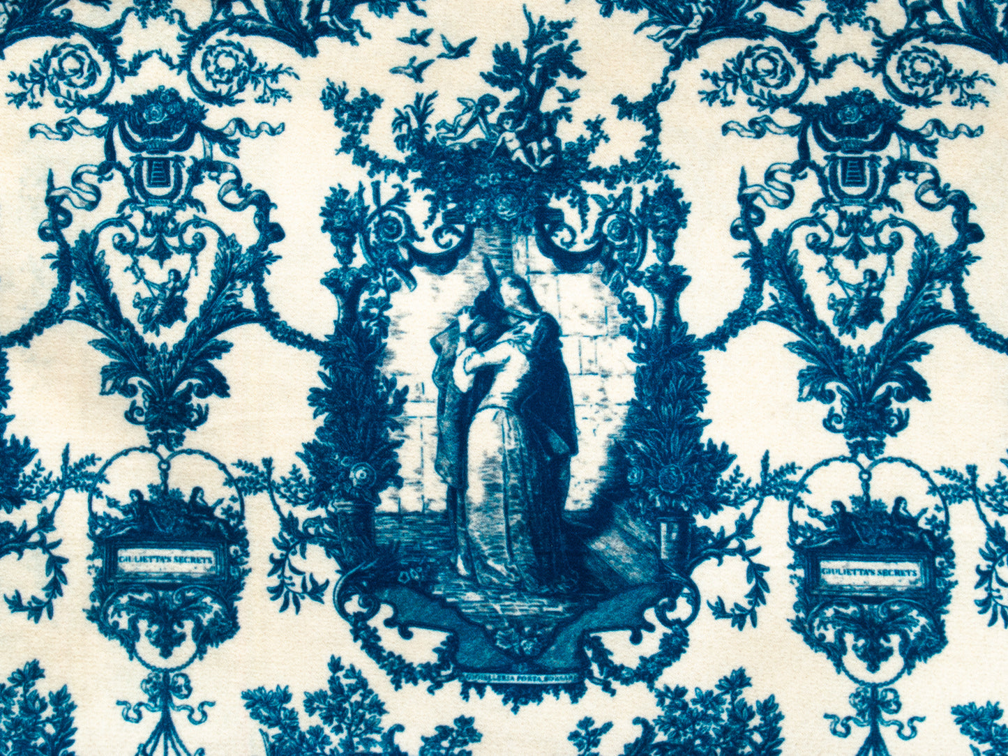 Tracolla Piatta Blu e Bianca – Toile de Jouy Bacio