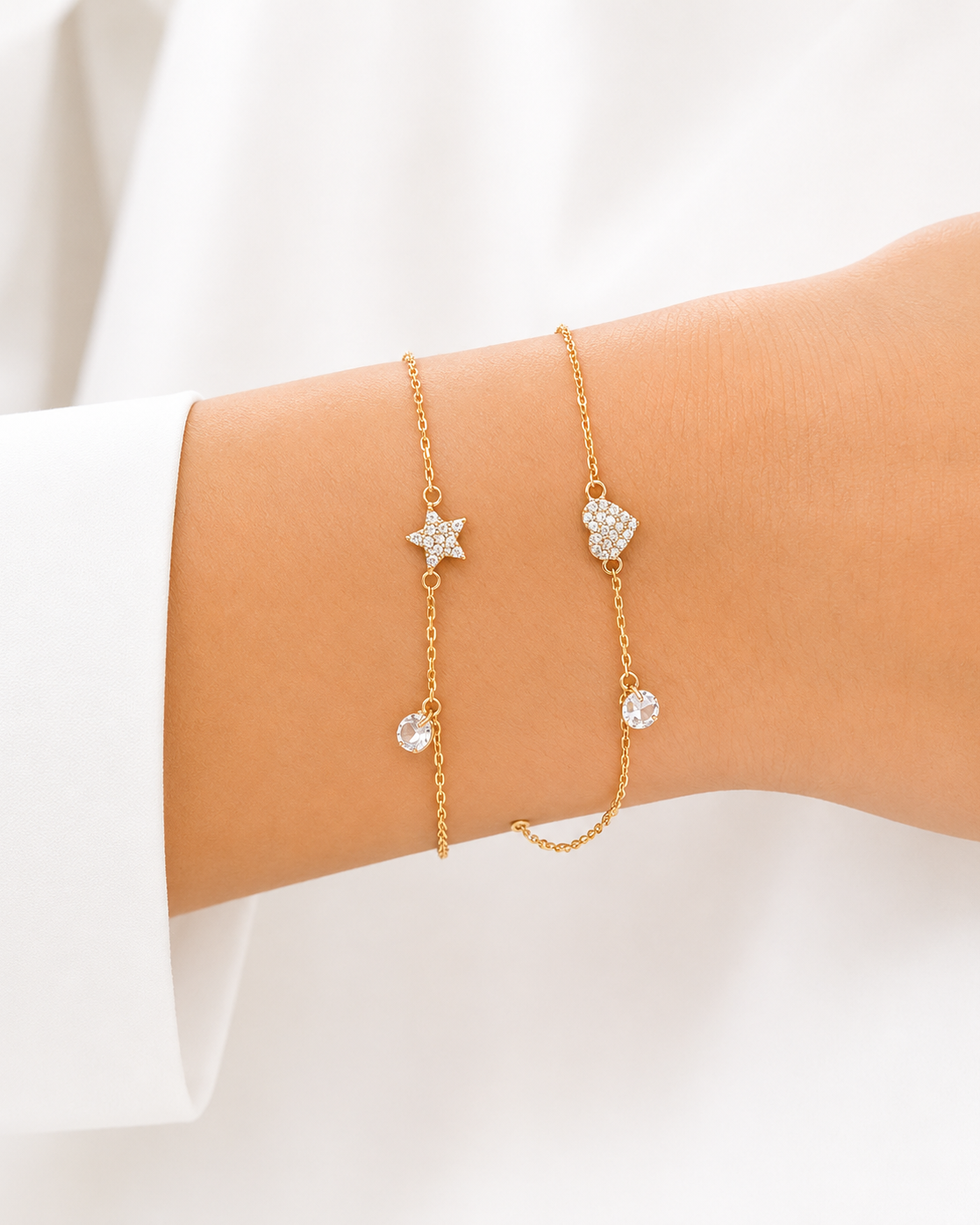 Bracciale in Oro 9kt con Zirconi e charms Stella e Cuore