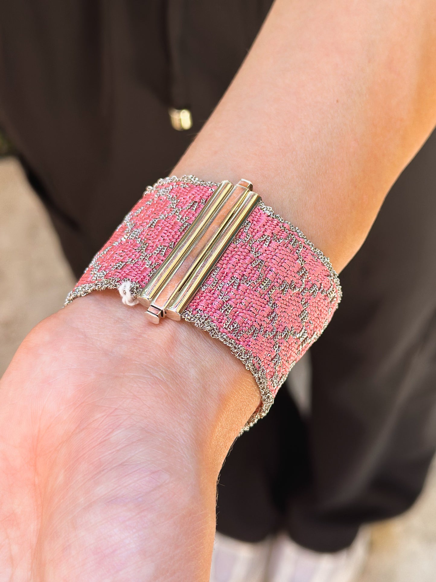 Bracciale fatto a mano in Argento Rodio e seta Rosa