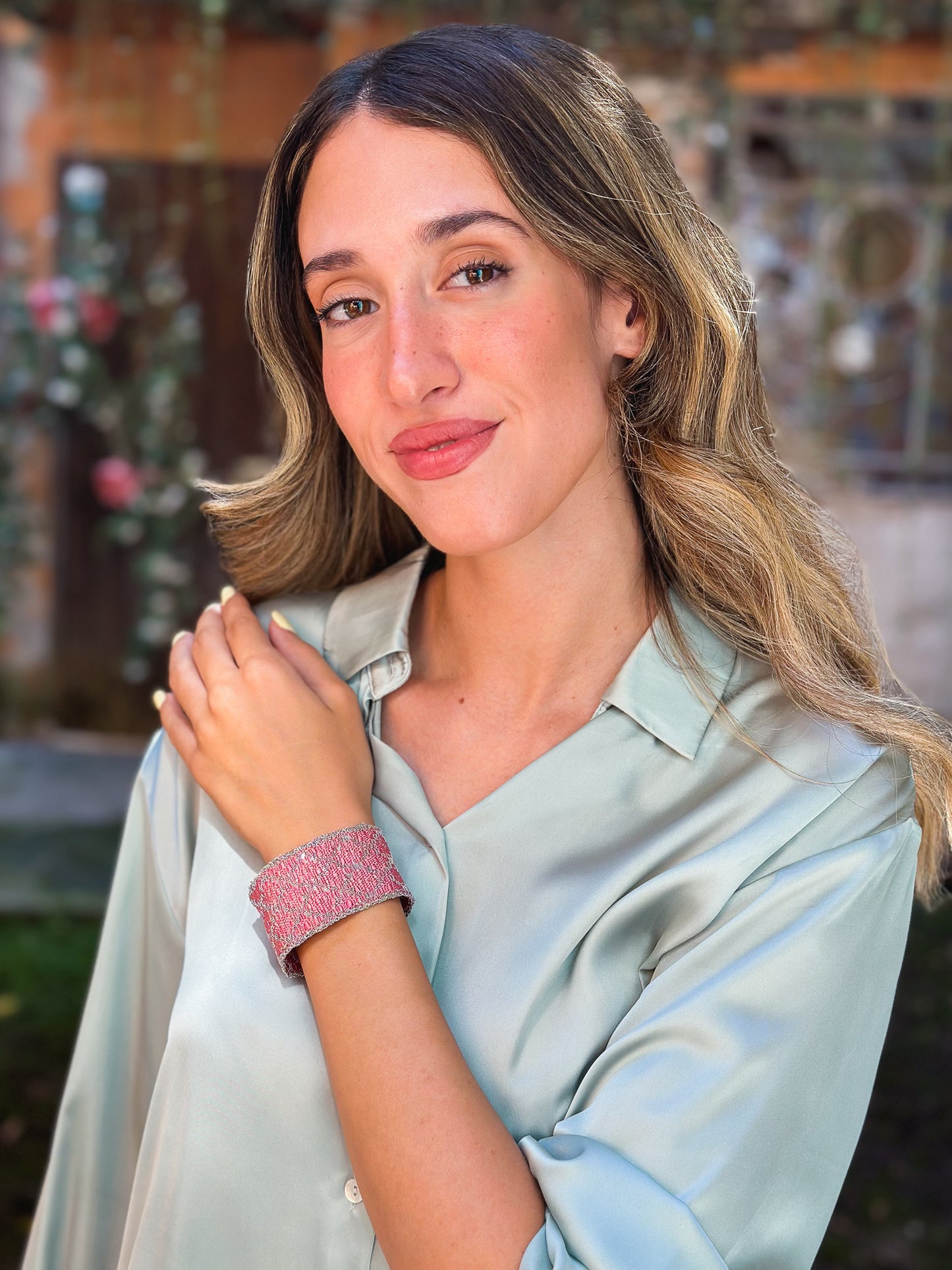 Bracciale fatto a mano in Argento Rodio e seta Rosa