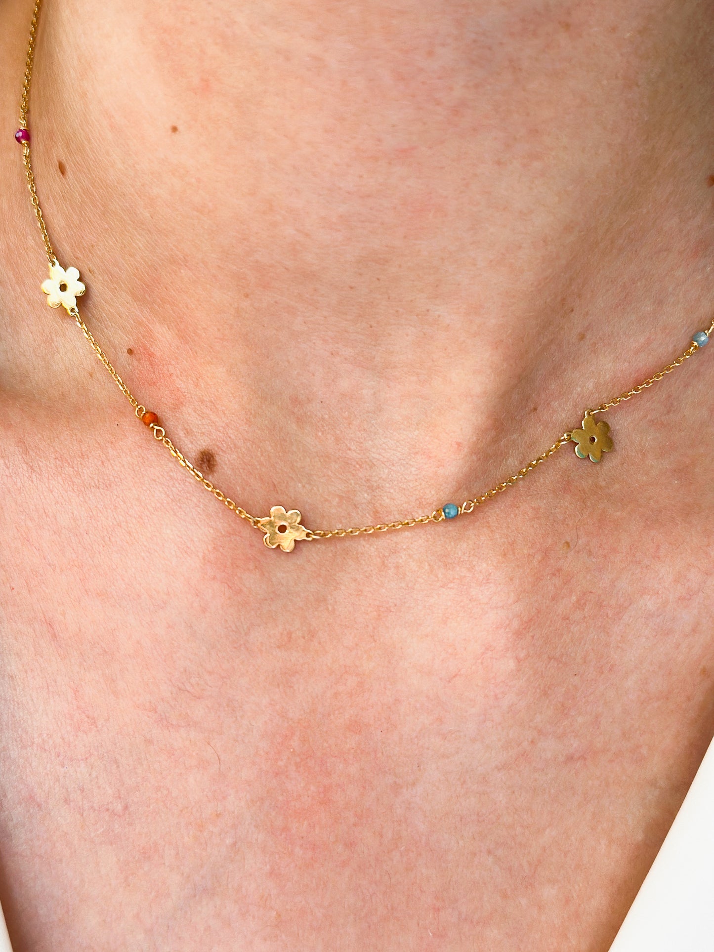 Girocollo in Oro 9kt con Fiorellini e Zirconi colorati
