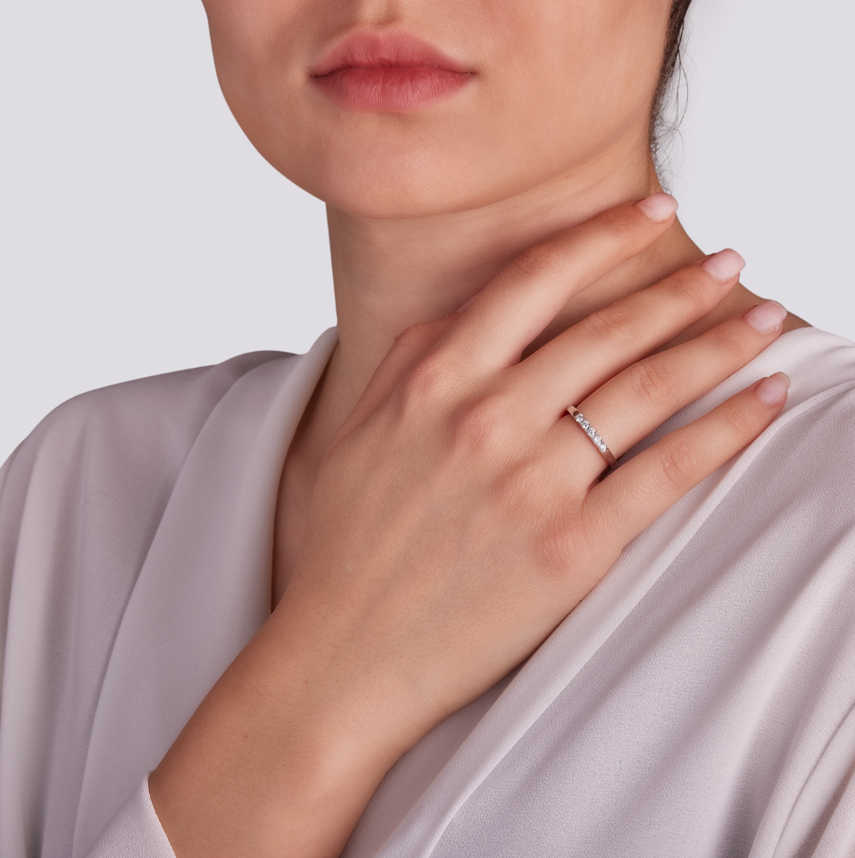 Anello Veretta Diamanti 0,18ct