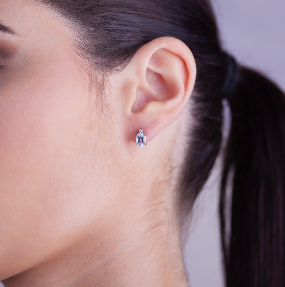 Orecchini Acqua Marina Taglio Ovale 1,36ct e Diamanti 0,04ct
