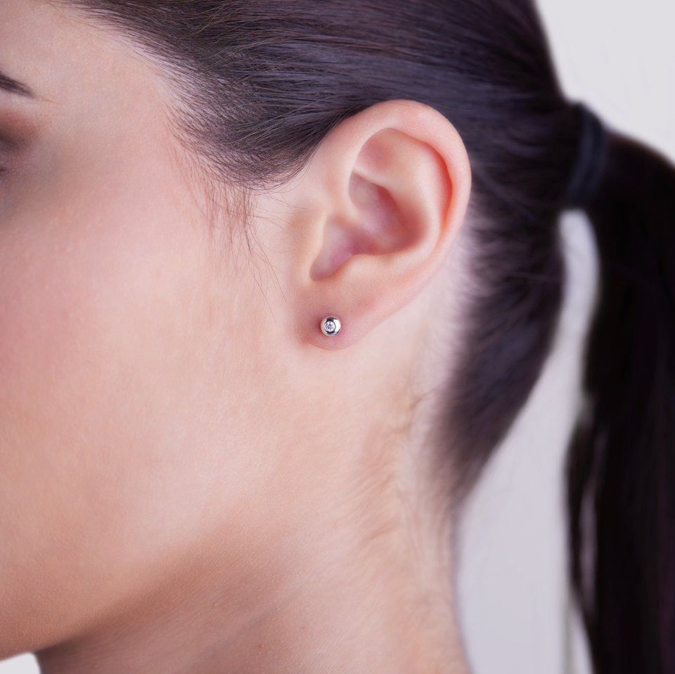Orecchini Punto Luce Cipollina 0,08ct