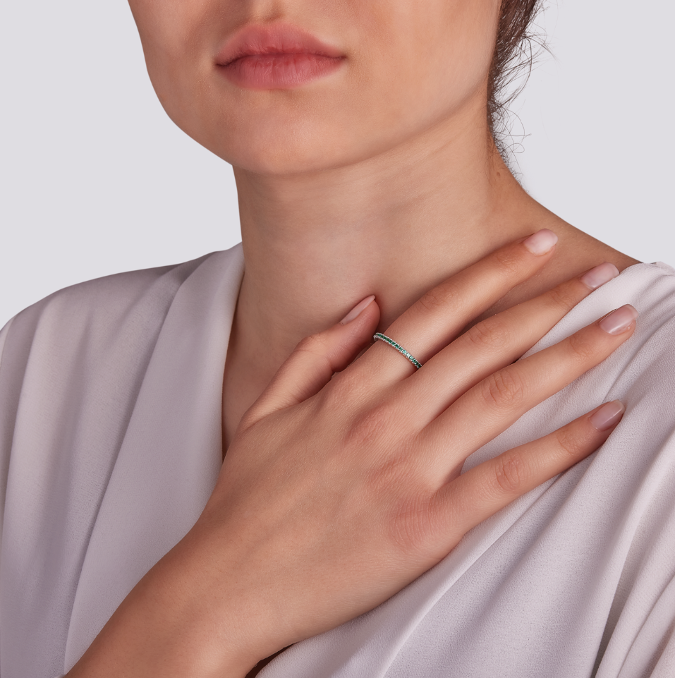 Anello Eternity Smeraldi da 0,36ct a 0,45ct