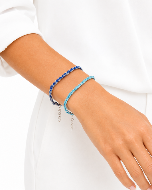 Bracciale morbido in Argento rodio fatto a mano con seta Blu e Azzurra