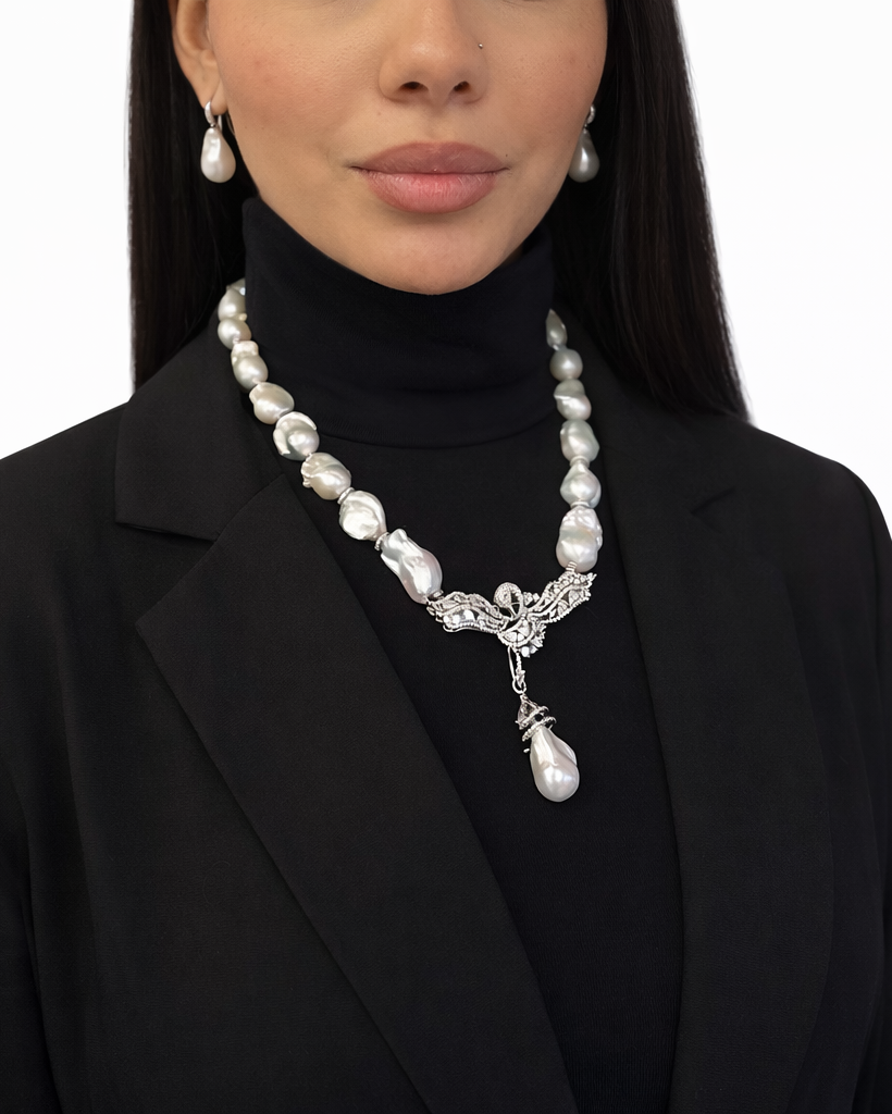 Collana con Perle e Spilla Fenice