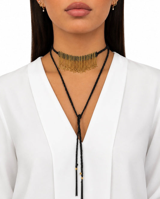 Collana fatta a mano con filo di Seta Nero e Frange