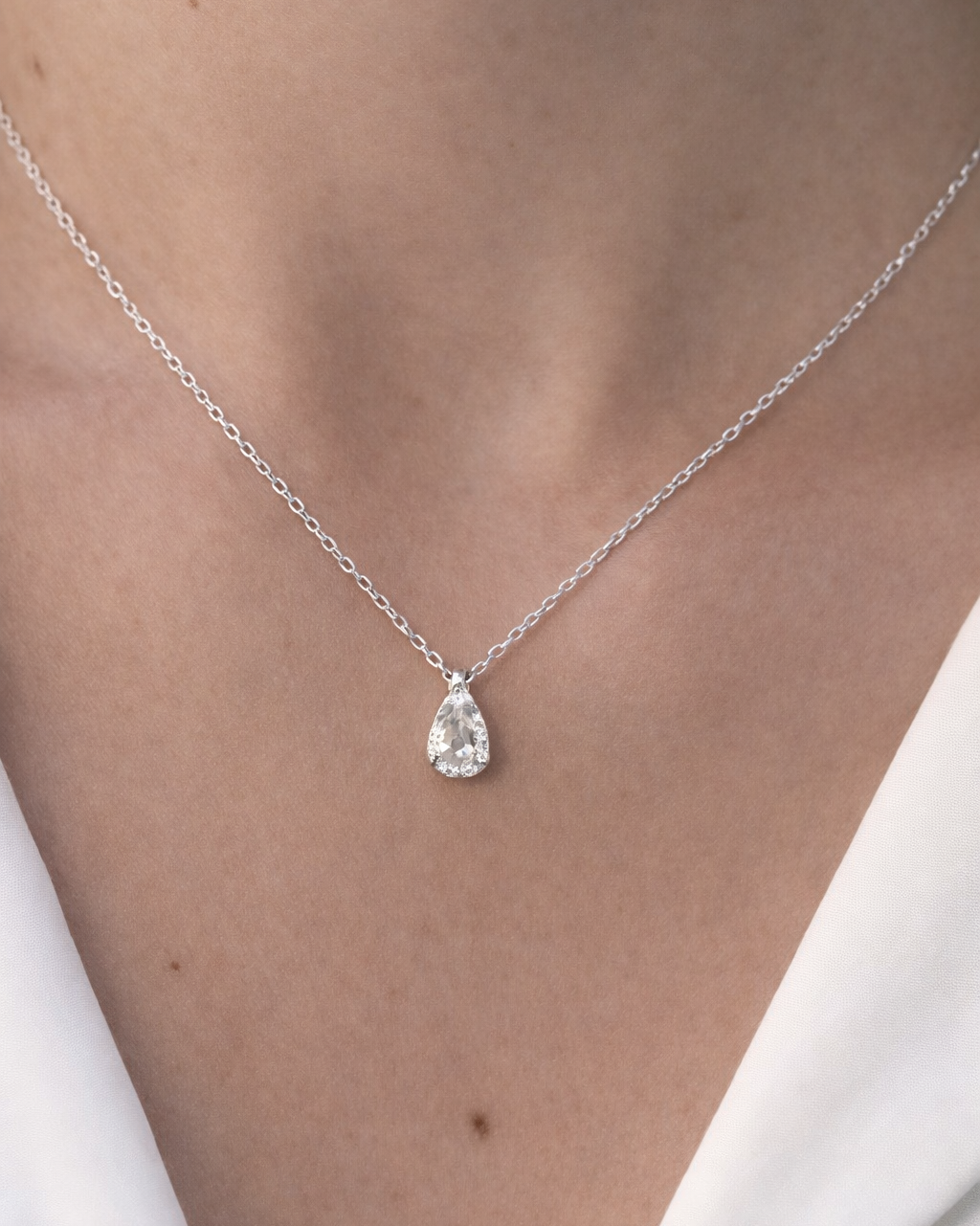 Girocollo in Moissanite taglio Goccia ct 1,5