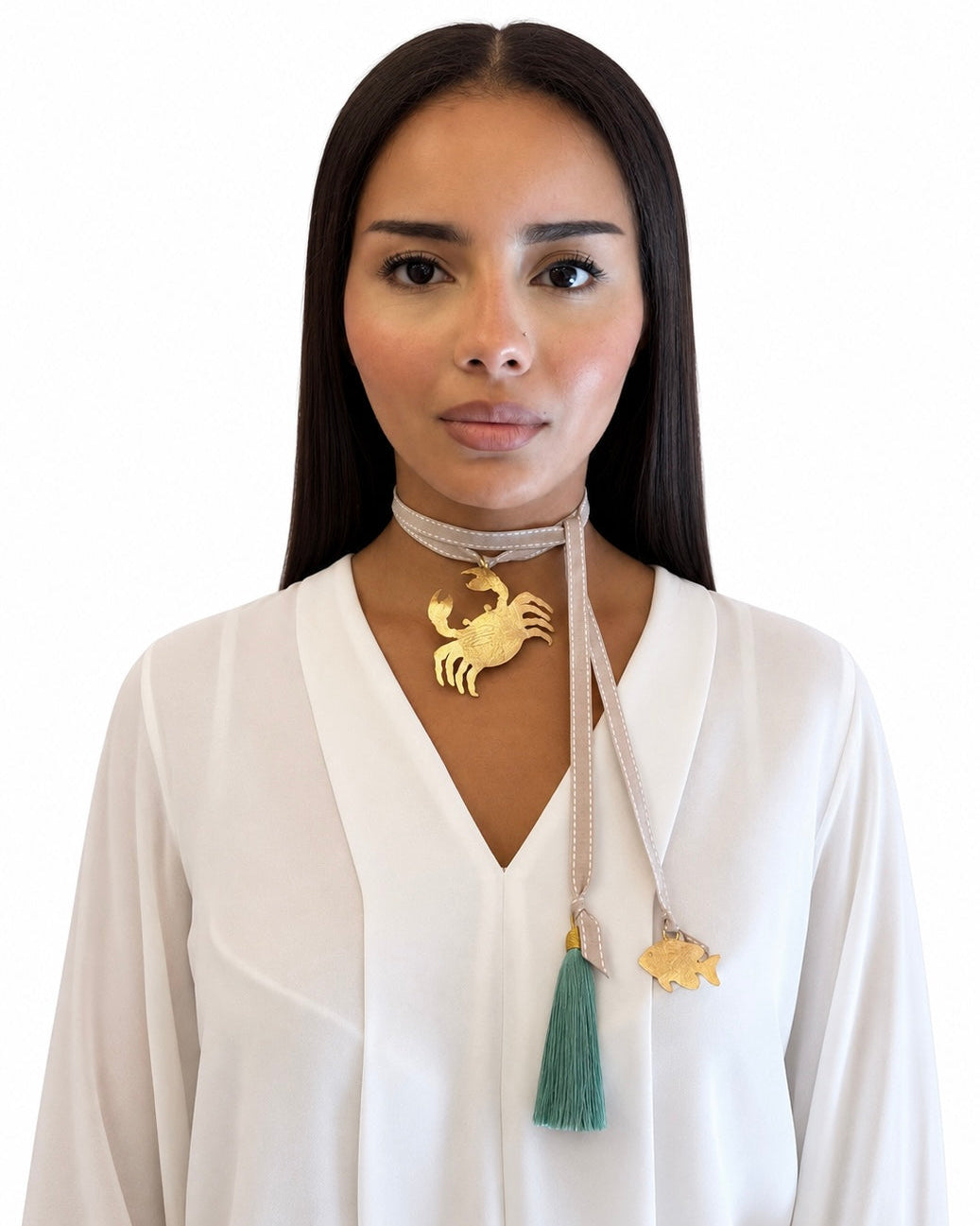 Collana con Nastrino Beige e Pendente Granchio