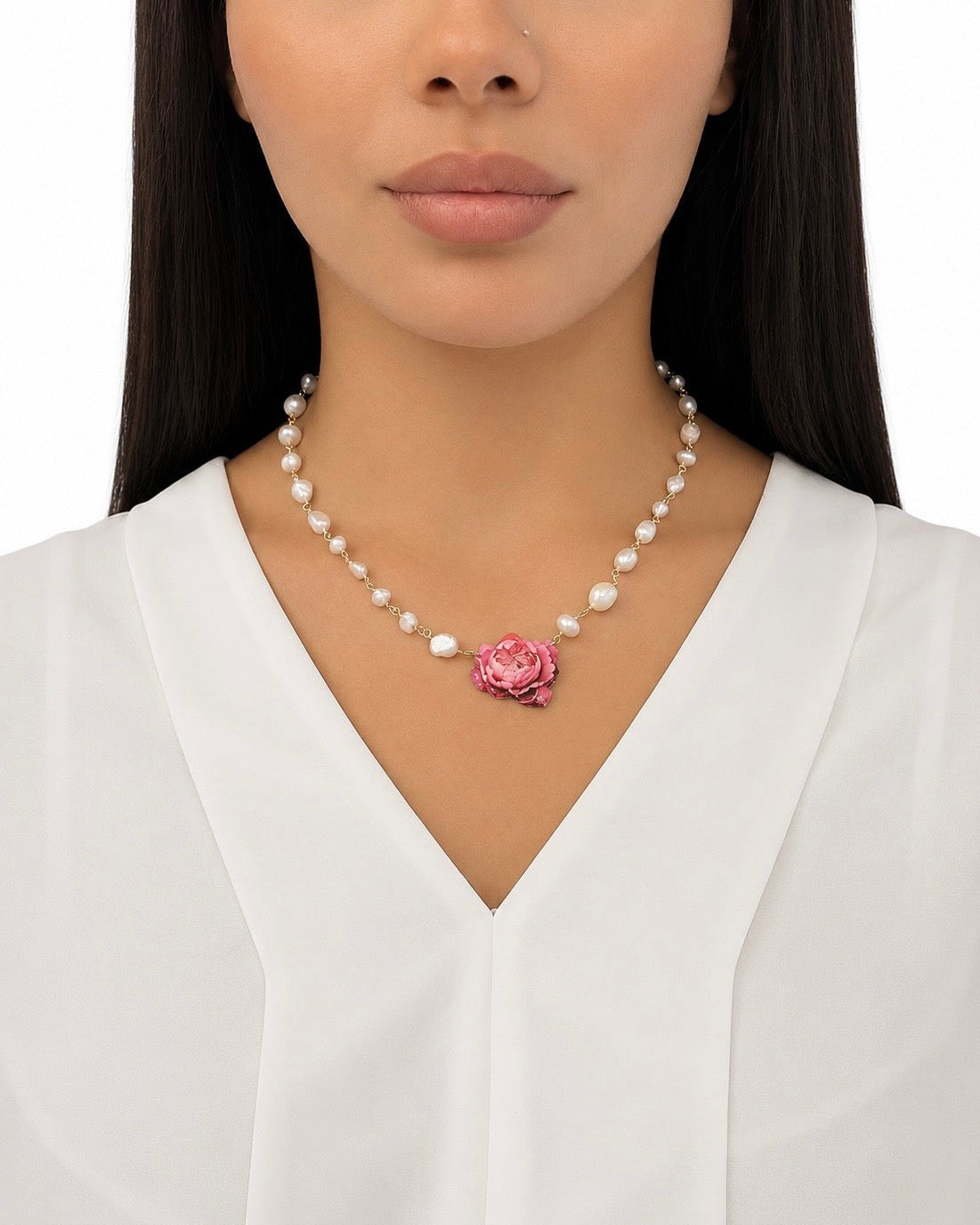 Girocollo con Perle e Peonia Fucsia