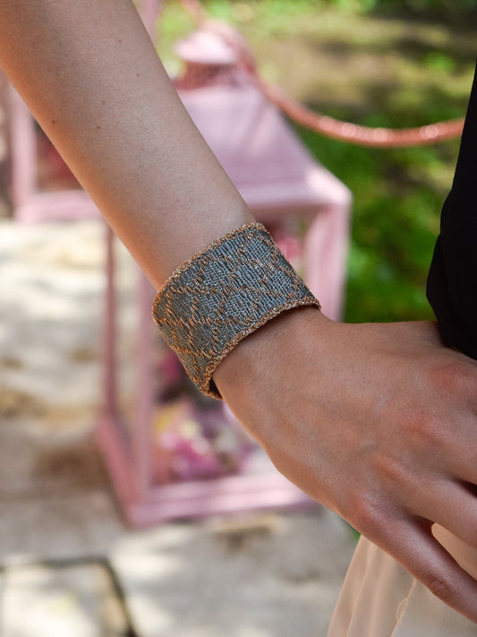 Bracciale fatto a mano in Argento placcato oro rosa 18kt con seta Grigia