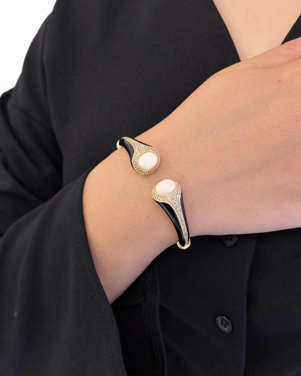 Bracciale Beatrice in Brass dorato aperto