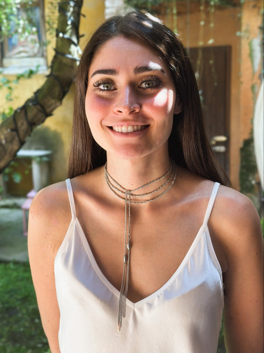 Collana fatta a mano in argento rodio