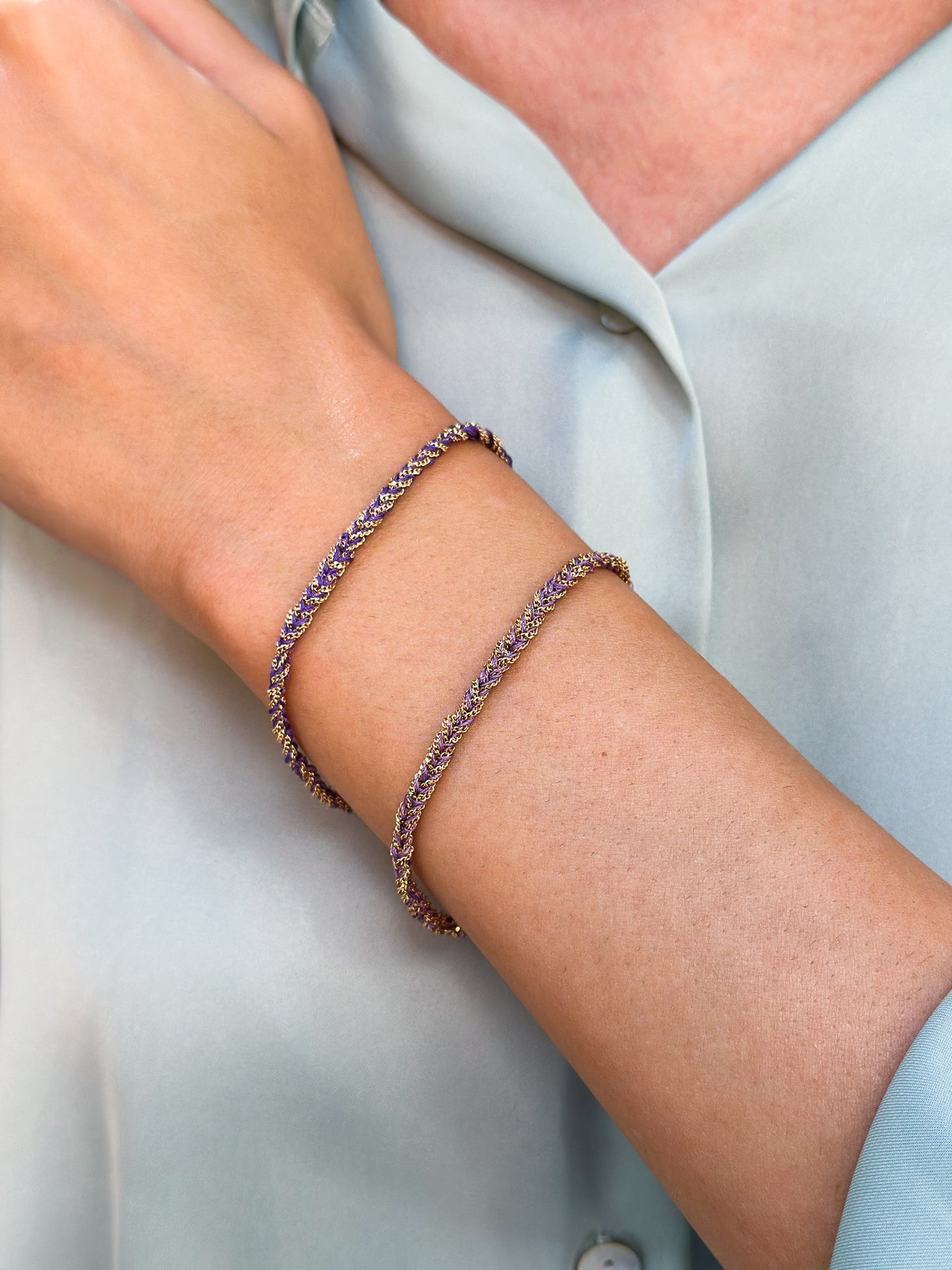 Bracciale in Argento placcato oro giallo 18kt fatto a mano con seta Viola e Lilla