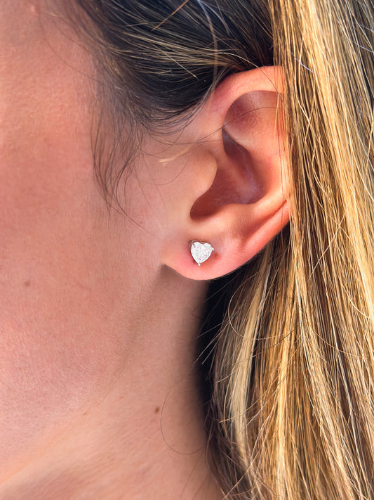 Orecchini in Moissanite taglio Cuore ct 0,5