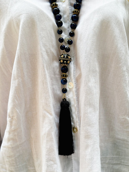 Collana Lunga in Argento con Occhio di Tigre e Nappa