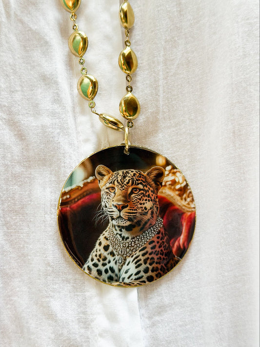 Collana Lunga in Argento con pepite dorate e pendente Ghepardo
