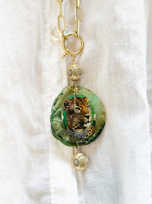 Collana Lunga in Argento con Giada e Onice con pendente Ghepardo