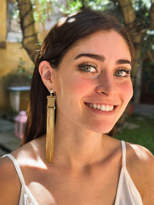 Orecchini fatti a mano lunghi in argento placcato oro giallo 18kt