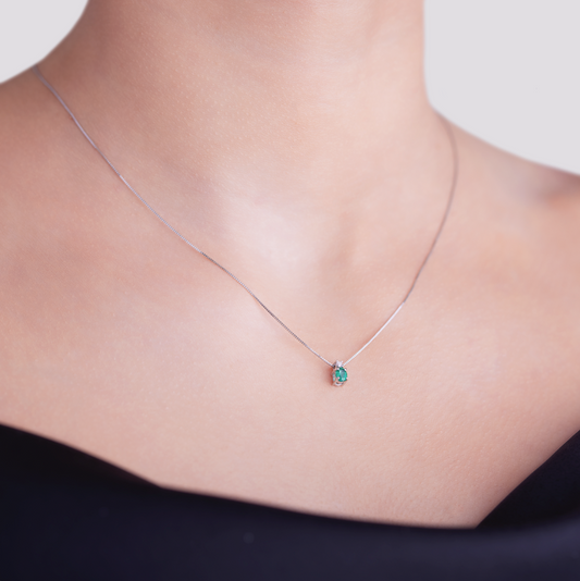 Collana Smeraldo 0,15ct e Diamanti 0,02ct