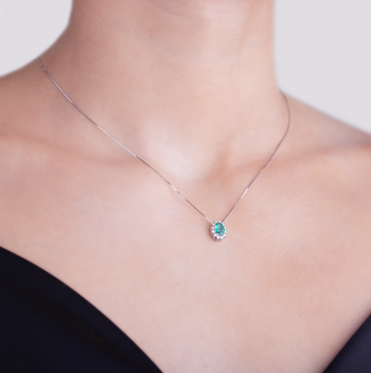 Collana Smeraldo 0,42ct e Diamanti 0,10ct