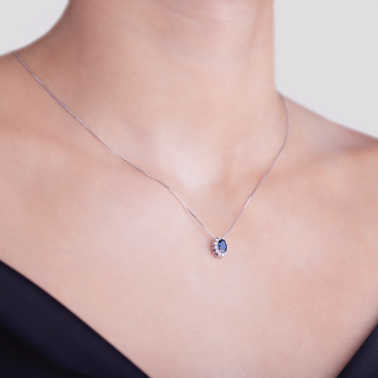 Collana Zaffiro 0,48ct e Diamanti 0,10ct