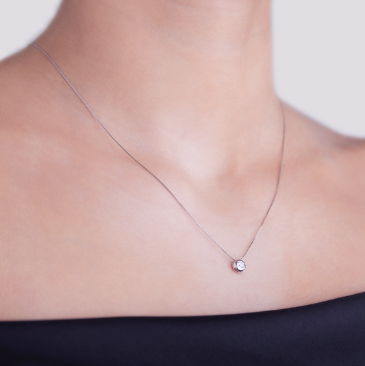 Collana Punto Luce Cipollina 0,12ct