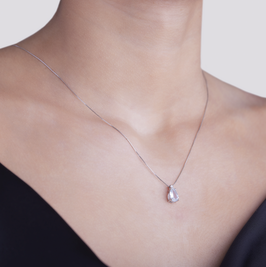 Collana Acqua Marina Taglio Goccia 1,04ct e Diamanti 0,02ct